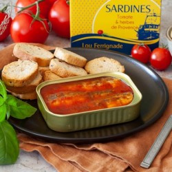 Grillade sardiner med tomater